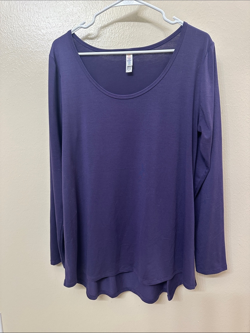 LuLaRoe Long Sleeve Scoop Neck Top - Purple